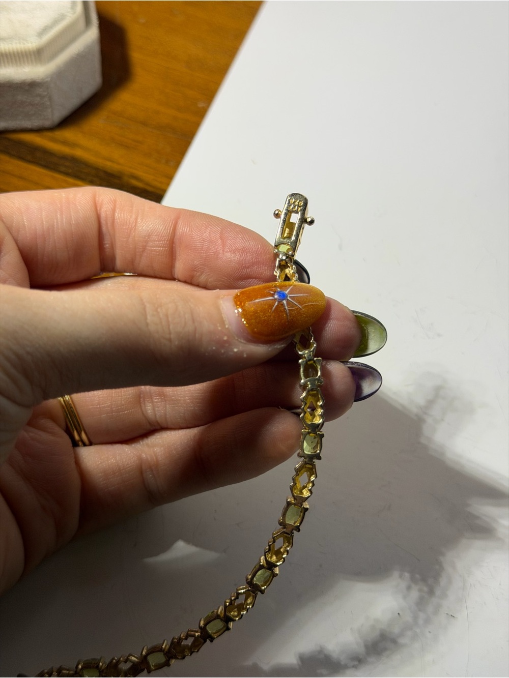 Vintage sterling silver peridot tennis bracelet - Picture 2 of 4